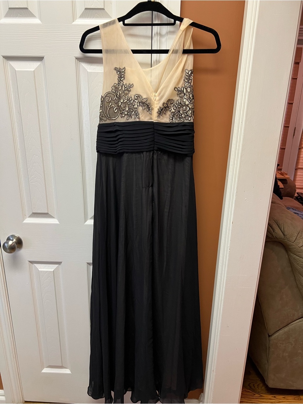 Black and Cream Embroidered Maxi Dress - Formal Evening Gown - Picture 2 of 6